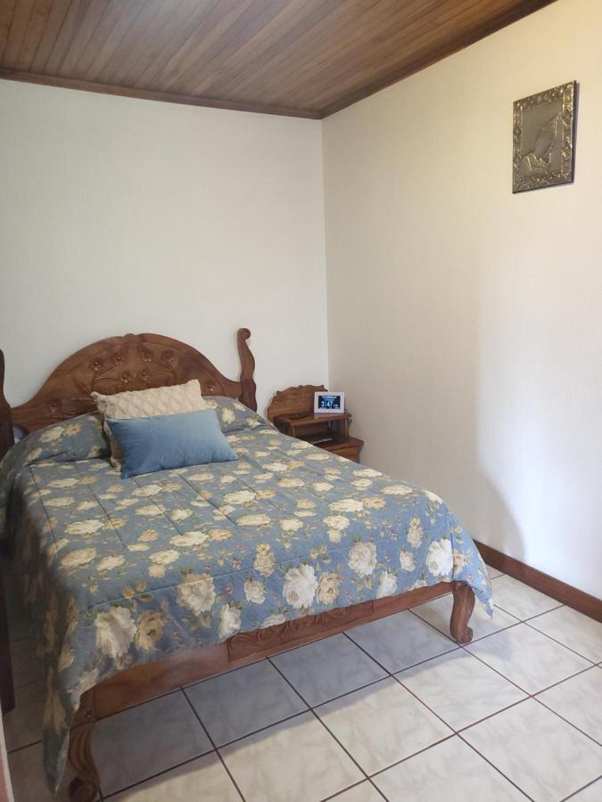 Don Carlos Place Upper Unit ألاخويلا المظهر الخارجي الصورة